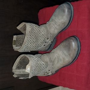 Roxy Short Slouch Boots